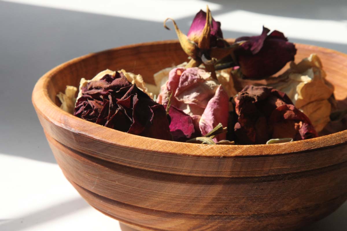 Green wood bowl